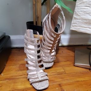 🛍💣Leather Caged Heels